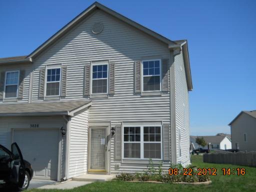 3028 Hoffman St, Plano, IL 60545 photo 1
