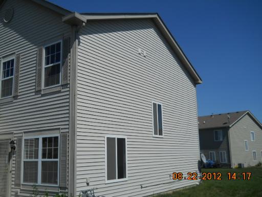 3028 Hoffman St, Plano, IL 60545 photo 2