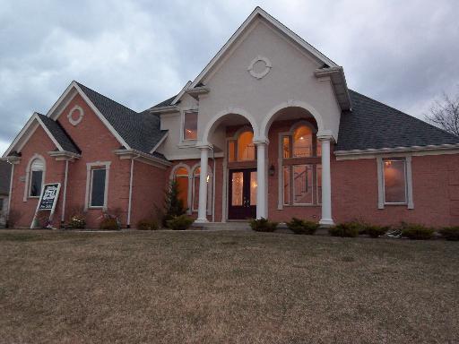 1333 Turfway Ln, Bartlett, IL 60103 photo 1
