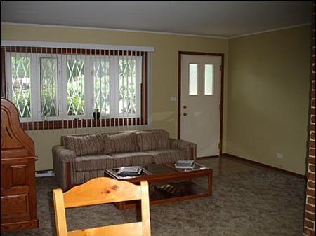 218 Sarah Ct, Wheeling, IL 60090 photo 2