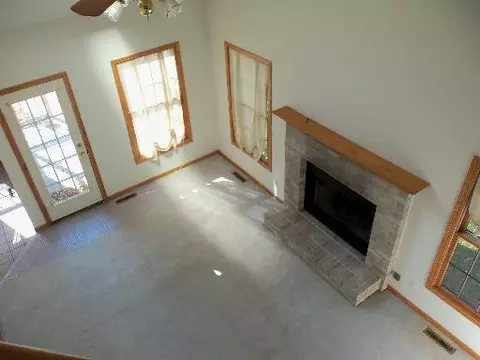513 E Illinois Ave, Morris, IL 60450 photo 6