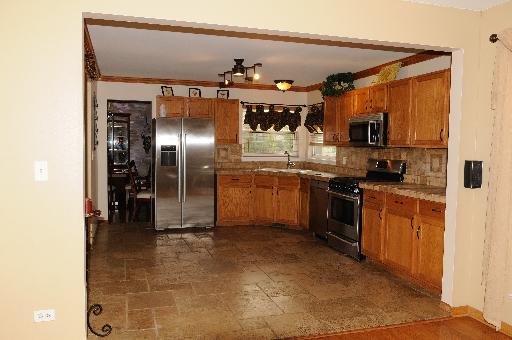 7411 Marley Cir, Plainfield, IL 60586 photo 3