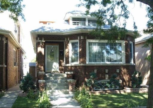 3646 W 62nd Pl, Chicago, IL 60629 photo 1
