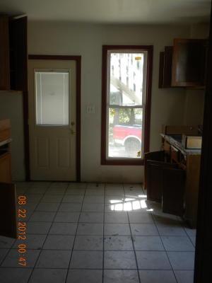 427 Ann St, Elgin, IL 60120 photo 5