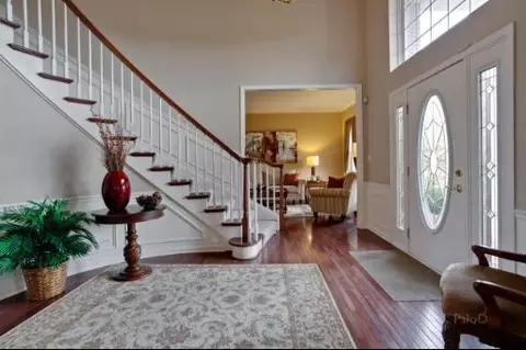 431 Brookside Ave, Algonquin, IL 60102 photo 2