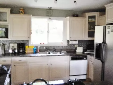 527 Oak St, Spring Valley, IL 61362 photo 5