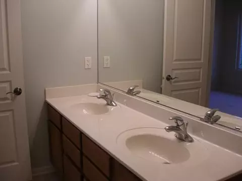 608 Caleb Dr, Ottawa, IL 61350 photo 8