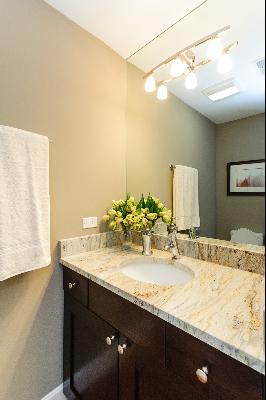 647 Custer Ave, Evanston, IL 60202 photo 15