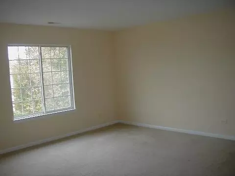 709 Brita Trl, Minooka, IL 60447 photo 6