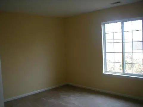709 Brita Trl, Minooka, IL 60447 photo 8
