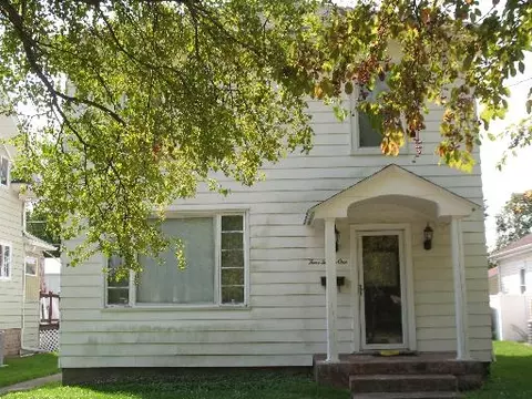 421 E Jackson St, Morris, IL 60450 photo 1