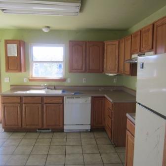 1302 Primrose Ln, Harvard, IL 60033 photo 2