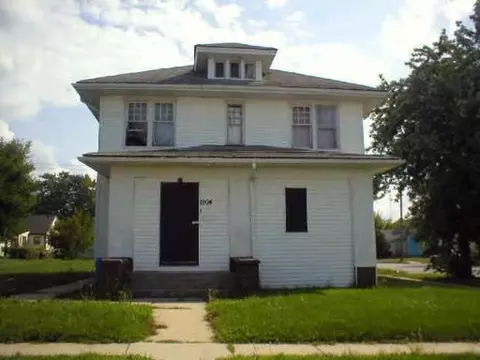 1204 E Locust, Kankakee, IL 60901 photo 1