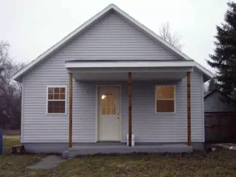 325 E Spruce, Paxton, IL 60957 photo 1