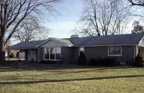 1006 E Pells, Paxton, IL 60957 photo 1