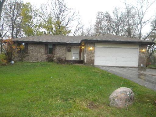 5587 Country Ct, Roscoe, IL 61073 photo 1