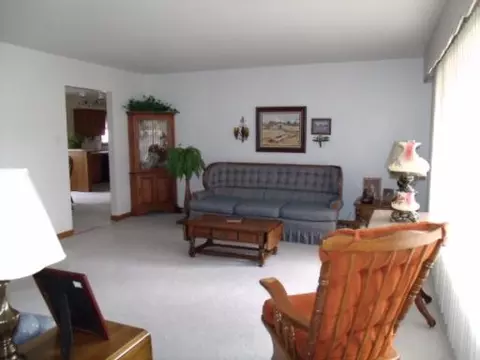 909 25th St, Peru, IL 61354 photo 3