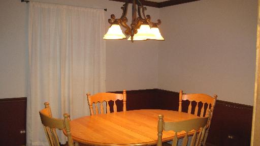 812 Cassin Rd, Naperville, IL 60565 photo 4