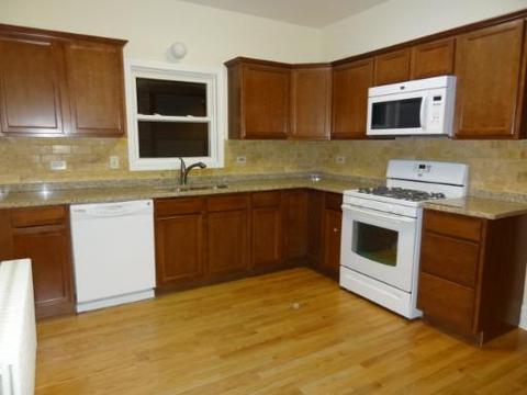 1921 S Maple Ave, Berwyn, IL 60402 photo 4