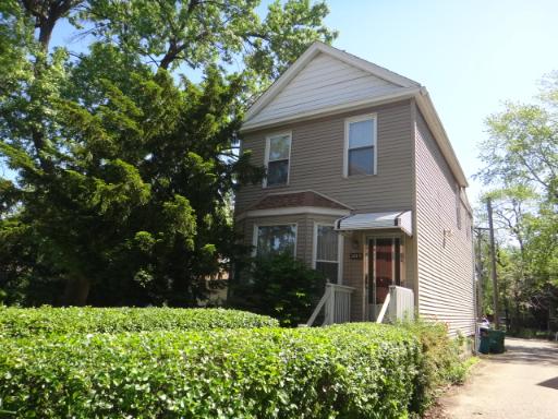 3217 S Wesley Ave, Berwyn, IL 60402 photo 1