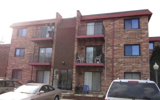 1769 W Algonquin Rd #2a, Mount Prospect, IL 60056 photo 1