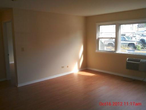 4247 Amelia Ave #3a, Lyons, IL 60534 photo 2