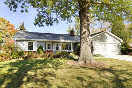 511 E Hawthorne Blvd, Wheaton, IL 60187 photo 1