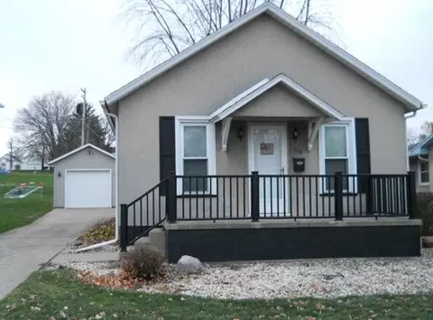 119 W First St, Spring Valley, IL 61362 photo 1