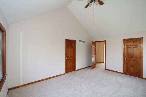 1110 Struckman Blvd, Bartlett, IL 60103 photo 6