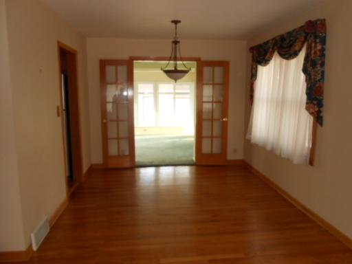 459 E Oriole Ave, Elmhurst, IL 60126 photo 6