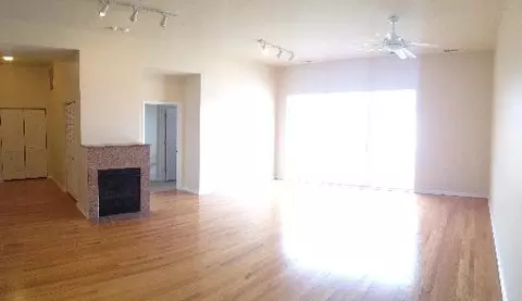 1040 E 47th St #4n, Chicago, IL 60653 photo 2