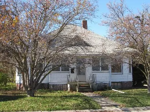 1902 Augustine Ave, Mendota, IL 61342 photo 1