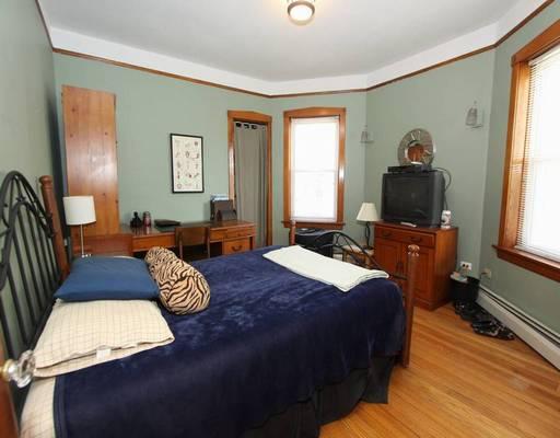 6732 Riverside Dr, Berwyn, IL 60402 photo 9