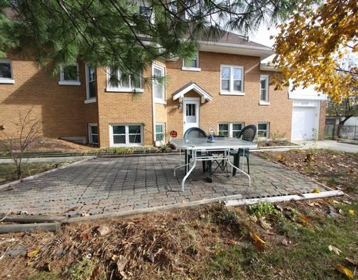 6732 Riverside Dr, Berwyn, IL 60402 photo 16