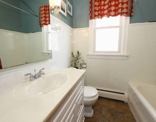 6732 Riverside Dr, Berwyn, IL 60402 photo 5