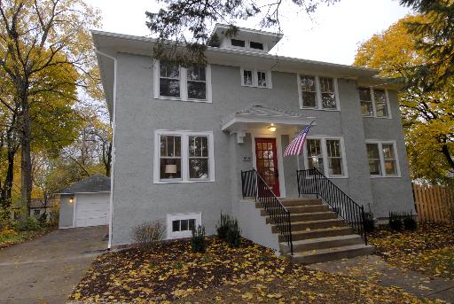625 S Wheaton Ave, Wheaton, IL 60187 photo 1