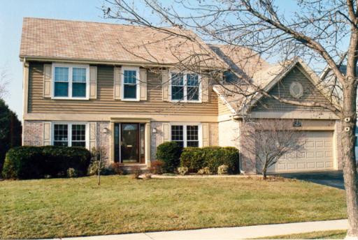 1462 Polo Dr, Bartlett, IL 60103 photo 1