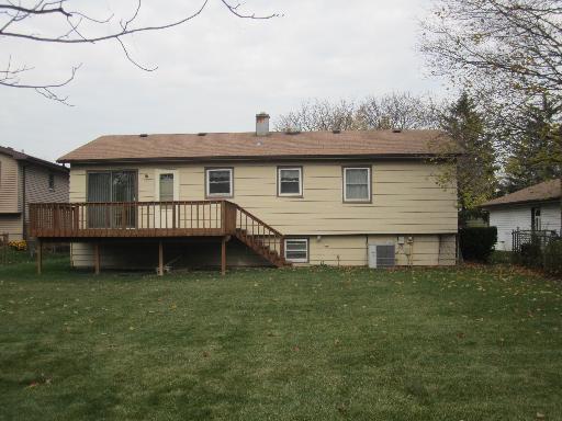 24 Berkshire Dr, Wheeling, IL 60090 photo 12