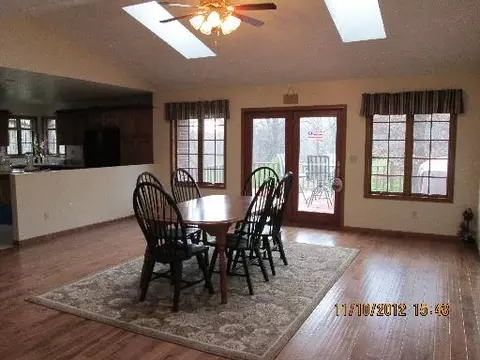 23 Foothill Dr, Putnam, IL 61560 photo 3