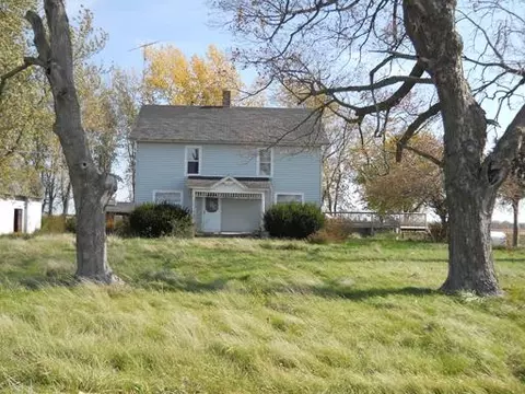 3776 E 20th Rd, Ottawa, IL 61350 photo 1
