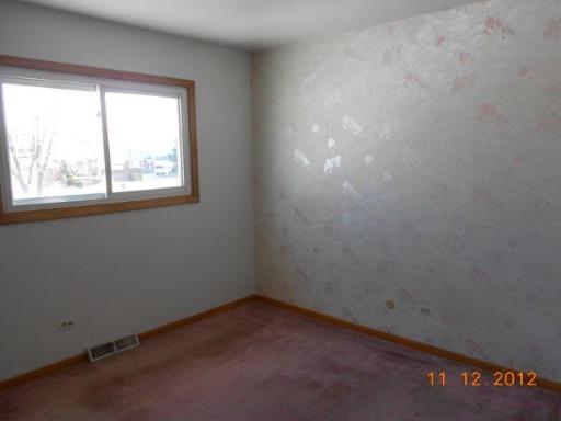 556 Willow Rd, Matteson, IL 60443 photo 9