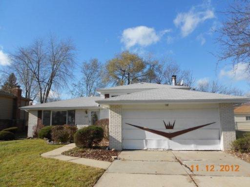556 Willow Rd, Matteson, IL 60443 photo 1