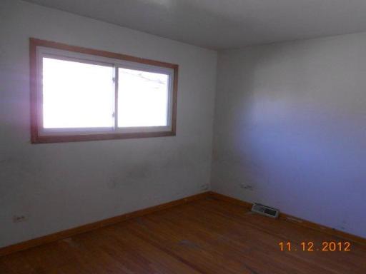 556 Willow Rd, Matteson, IL 60443 photo 8