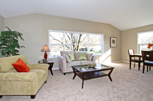 105 W Elm St, Wheaton, IL 60189 photo 7