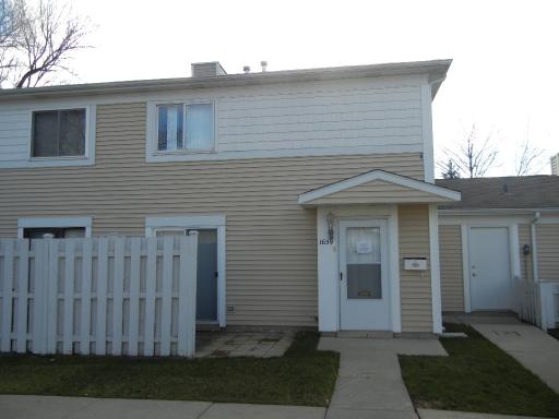 1659 Cornell Dr, Hoffman Estates, IL 60169 photo 1