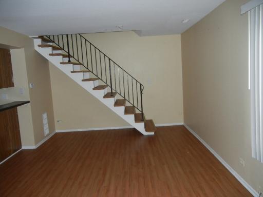 1659 Cornell Dr, Hoffman Estates, IL 60169 photo 2