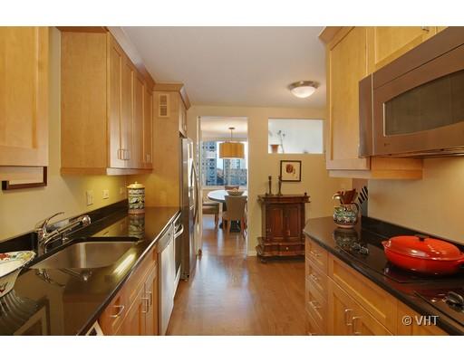 1 E Schiller St #7b, Chicago, IL 60610 photo 5