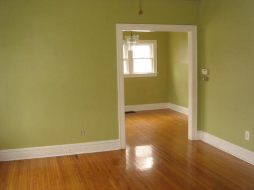 1016 Cedar Ave, Elgin, IL 60120 photo 3