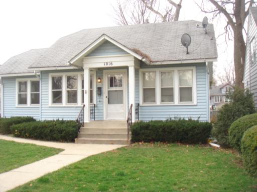 1016 Cedar Ave, Elgin, IL 60120 photo 16