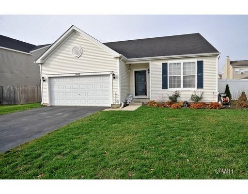 1403 Broadlawn Dr, Plainfield, IL 60586 photo 1